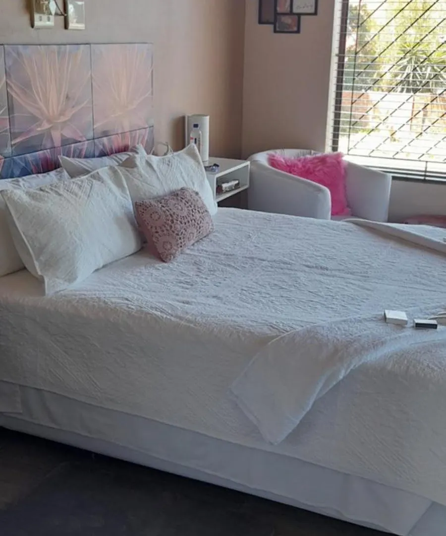 S & V Accommodation Κέιπ Τάουν